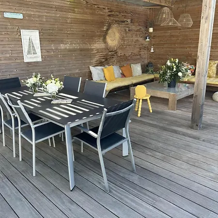 Holiday home Maison La Julise, Piscine & *